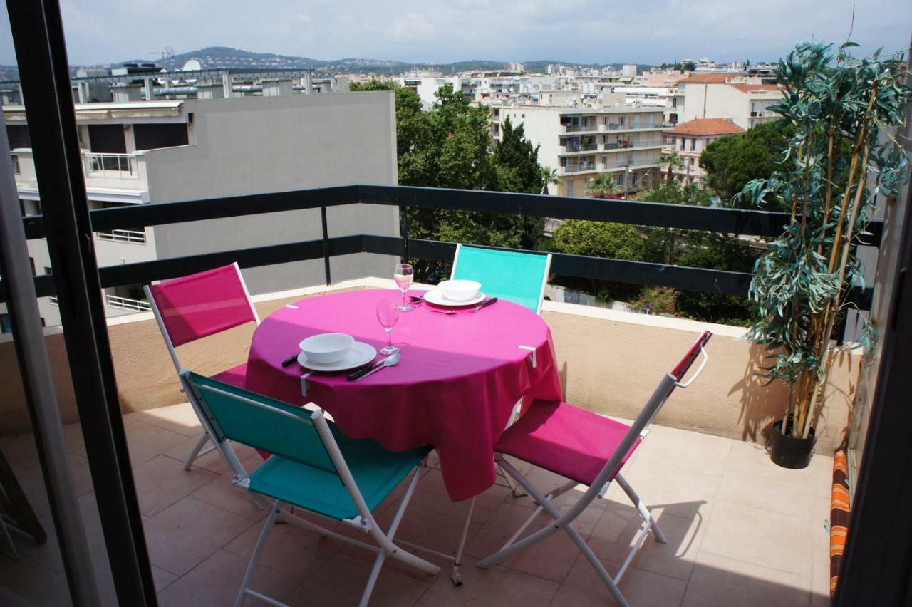 Le Montana Daire Juan-les-Pins Dış mekan fotoğraf